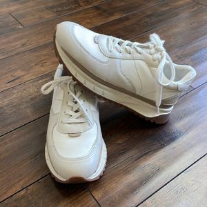 Madewell Kickoff Trainer Size 7